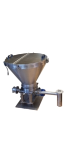 Gravimetric feeder for continuous feeding, with hopper
